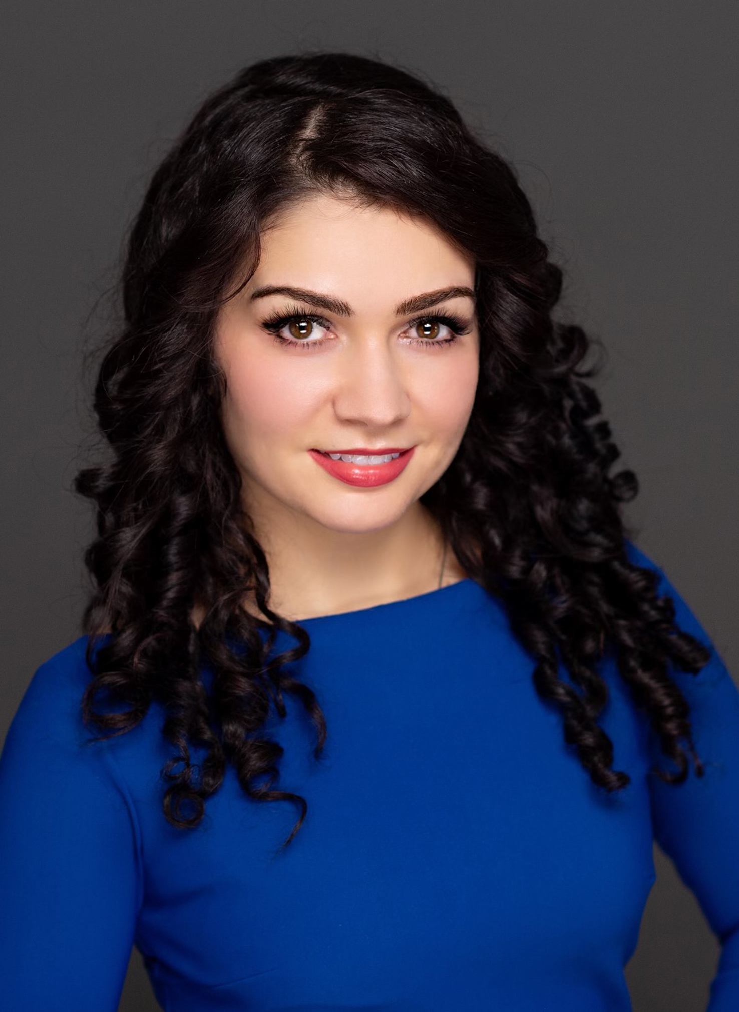 Hannah Kliger professional portrait